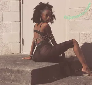 Phylia Calloway / Chocolatekittyx / lia calloway / phyliascloset nude photo #0013