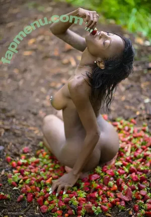 Phylia Calloway / Chocolatekittyx / lia calloway / phyliascloset nude photo #0023