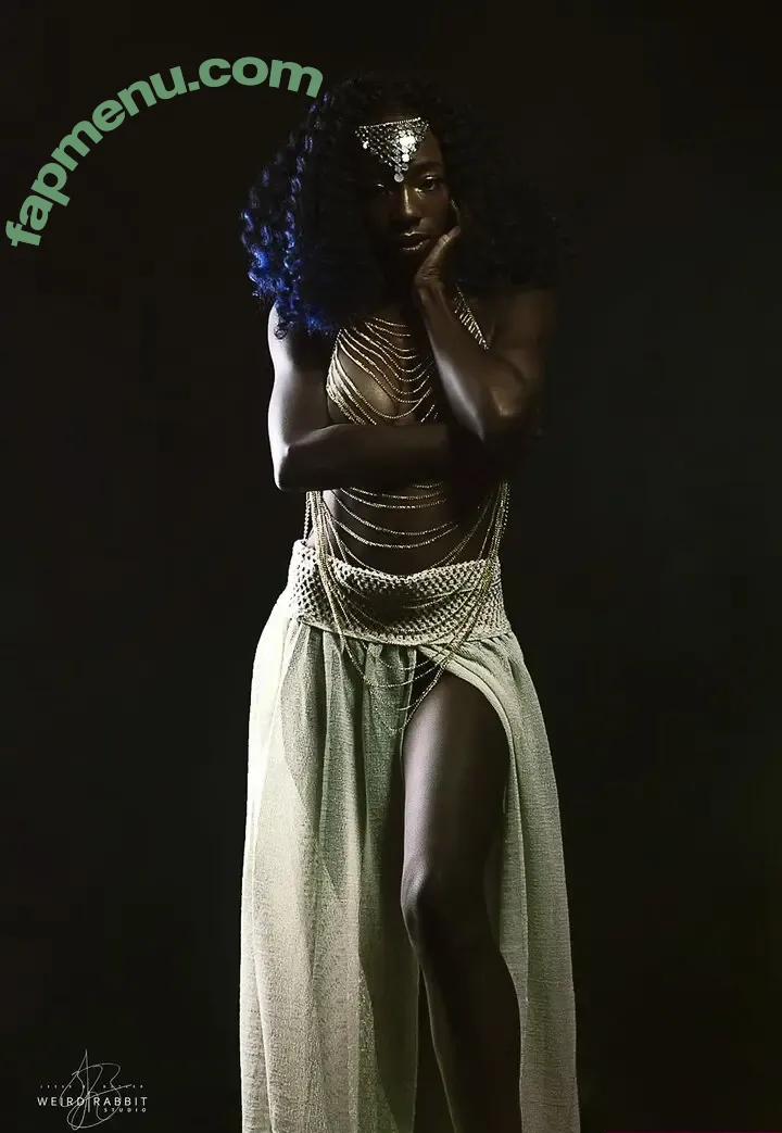 Phylia Calloway nude photo #0037 (Chocolatekittyx / lia calloway / phyliascloset)