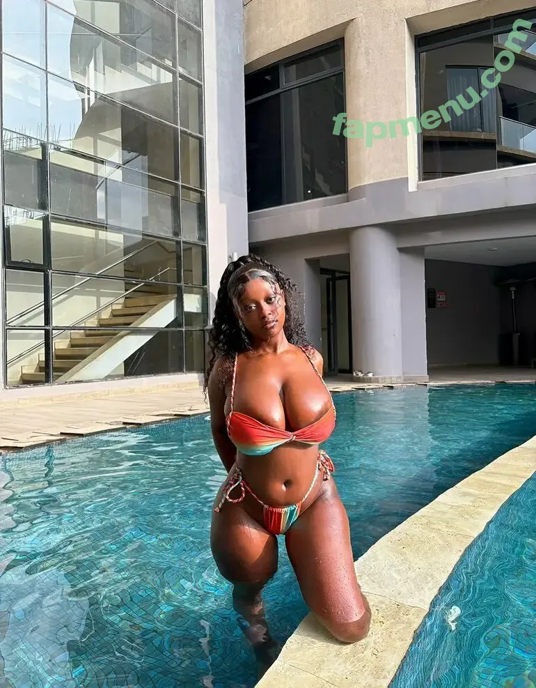 Phynsea nude photo #0002 (Phynsea)