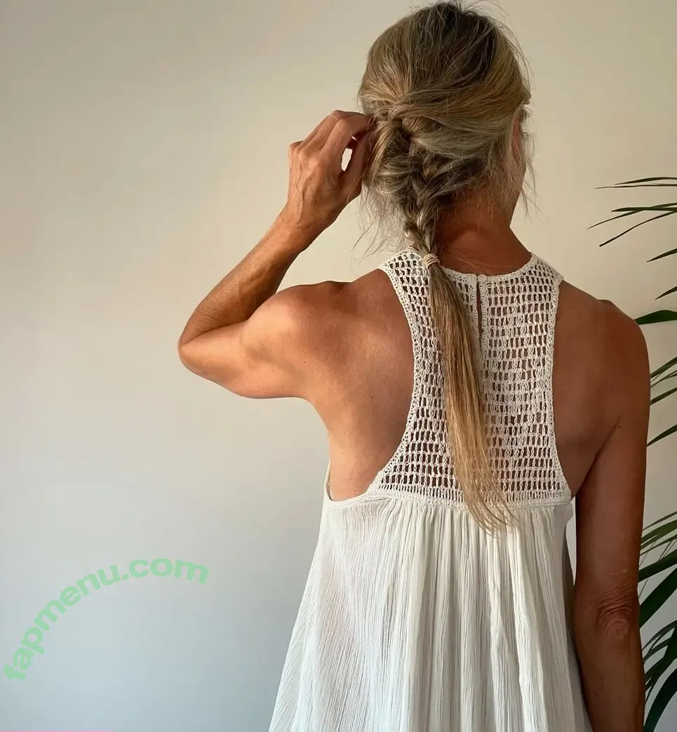 Pia Grace nude photo #0011 (piavibekegrace)