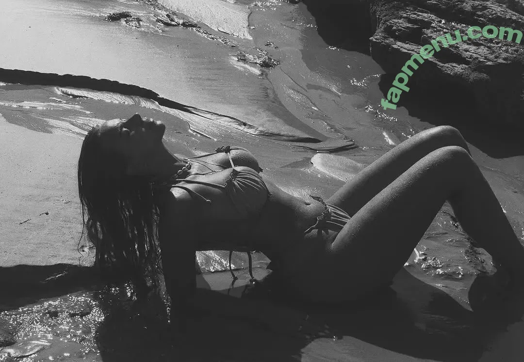 pia__kim nude photo #0149 (pia volckmann / pia_xv)