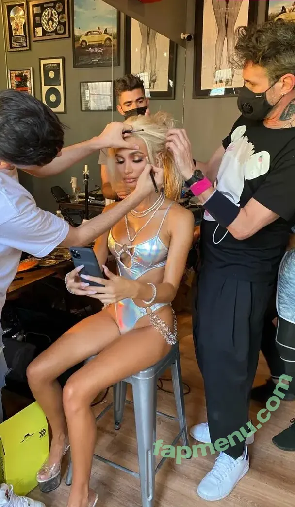 Pia Mia Perez nude photo #0186 (piamia / princesspiamia)