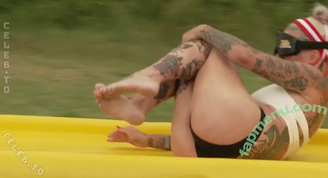 Pia Tillmann nude photo #0130 (piatillmann)