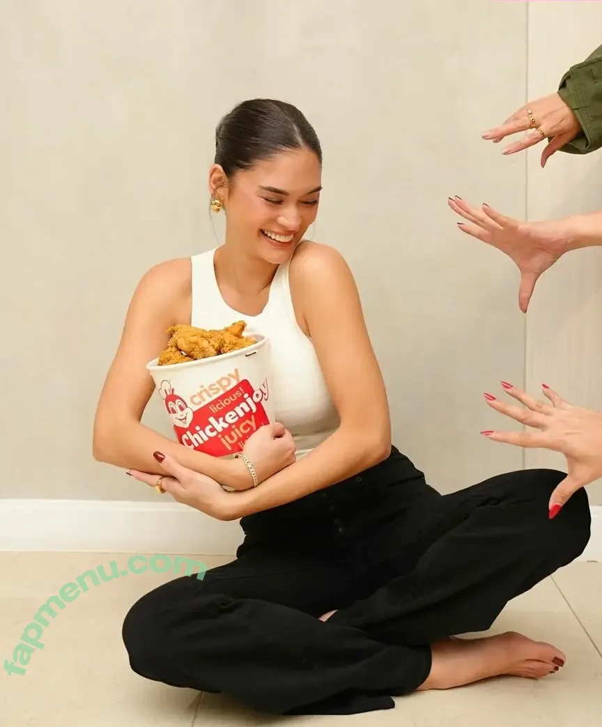 Pia Wurtzbach nude photo #0045 (Miss Universe 2015 / piawurtzbach)