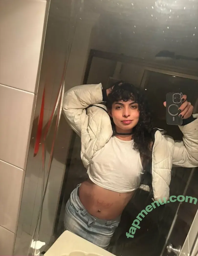 piafoxxxy nude photo #0022 (piafoxx)