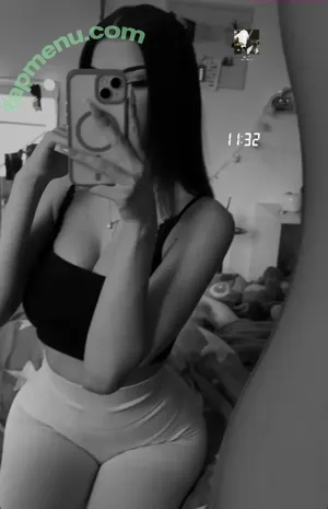  nude photo #0003