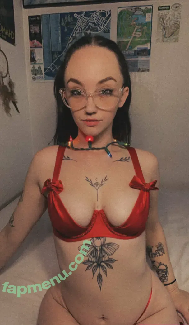 pickledeyebabe nude photo #0003 (car.leymar.tin)