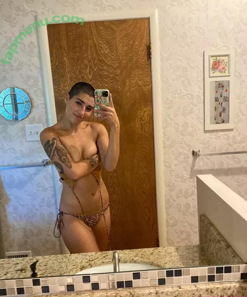 pickledwh0re nude photo #0012 (pickledwh0re)