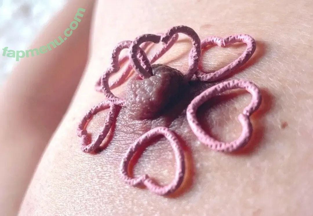 pierced_miyu nude photo #0018 (pierced__princess_)