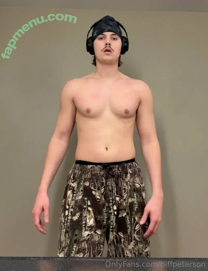 piffpeterson nude photo #0003 (piffpeterson)