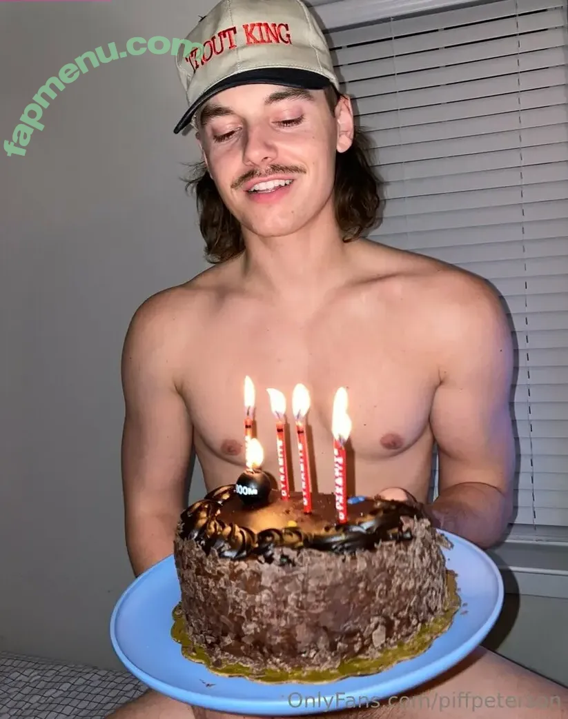 piffpeterson nude photo #0004 (piffpeterson)