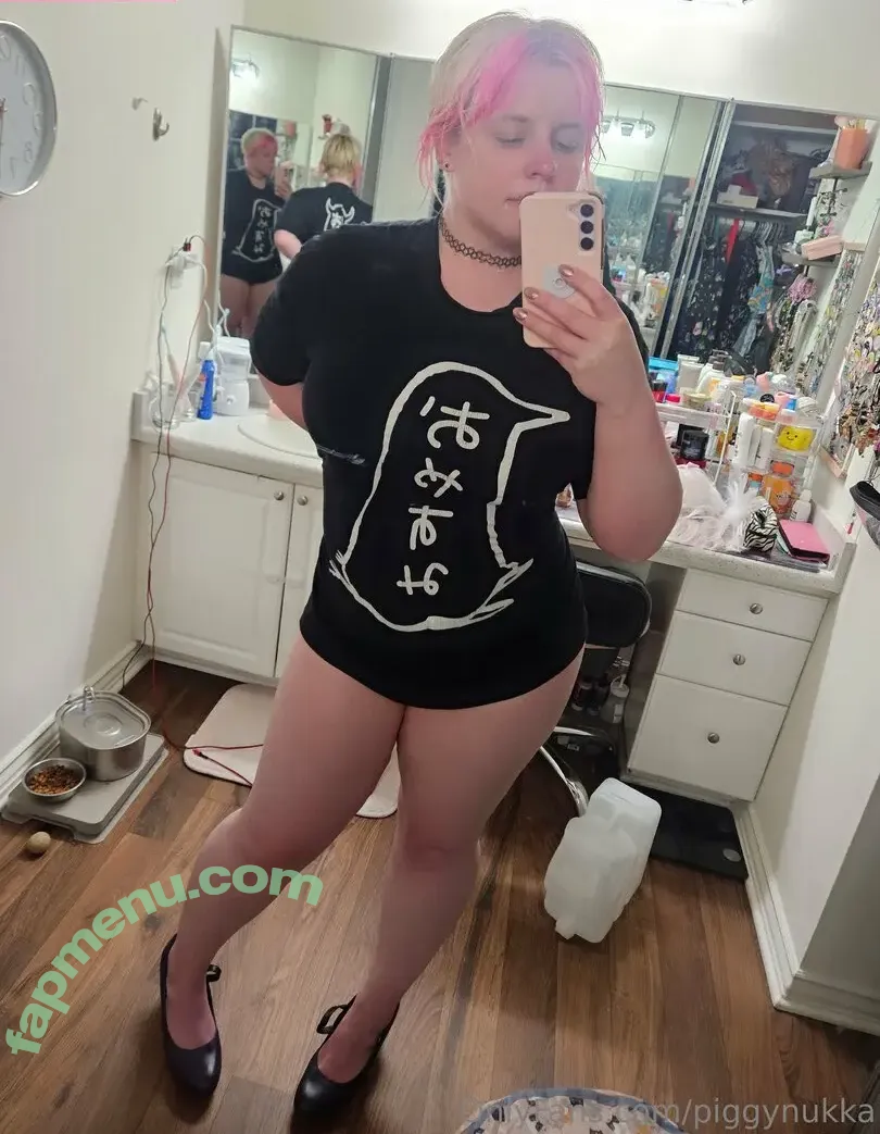 piggynukka nude photo #0305 (piggynukka)