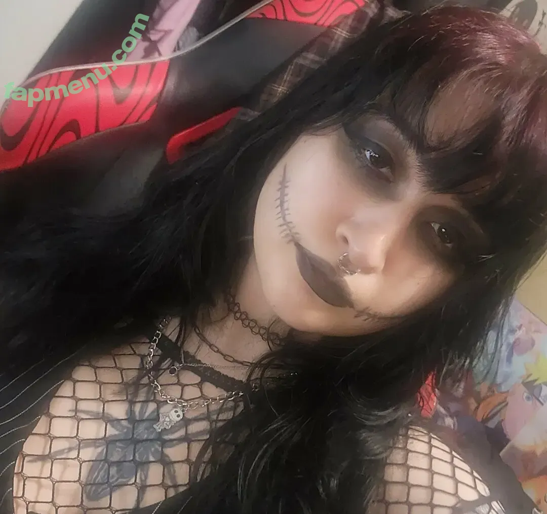 Pigxmilk nude photo #0015 (Pigxmilk)