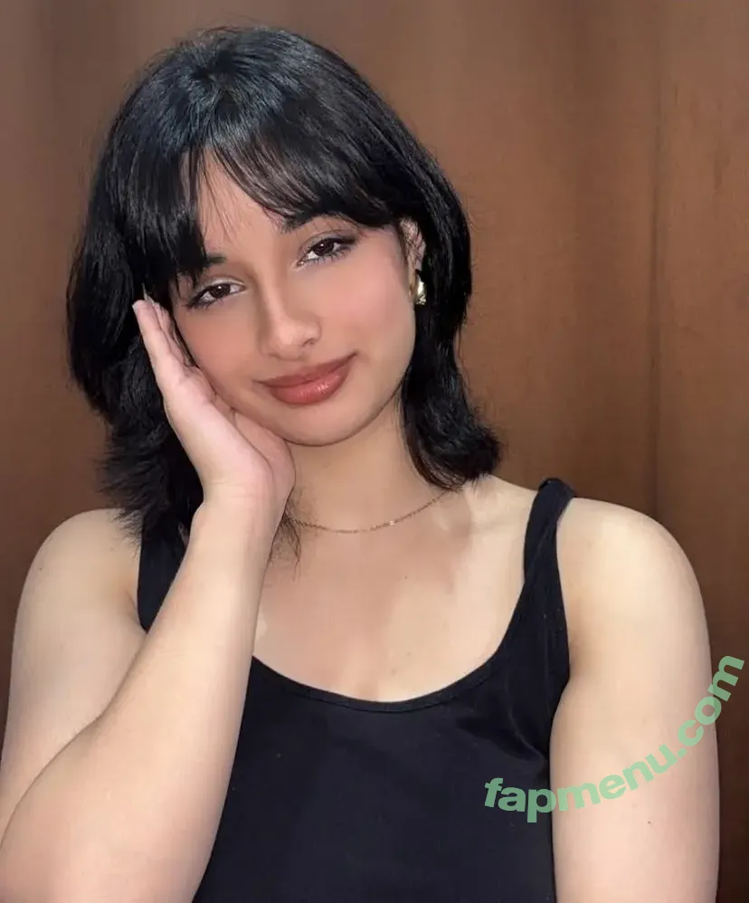 piiewww nude photo #0003 (piiewww)