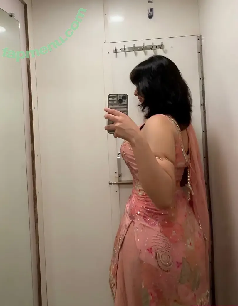 piiewww nude photo #0019 (piiewww)