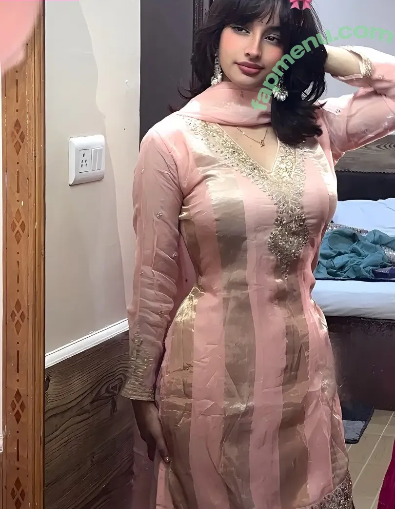 piiewww nude photo #0032 (piiewww)