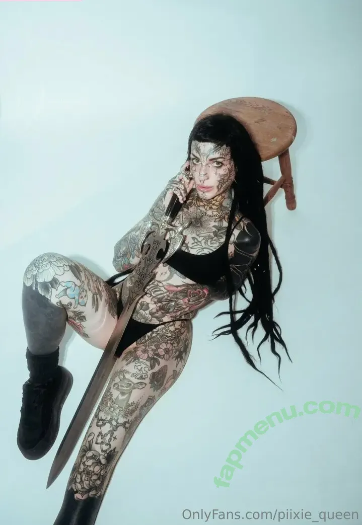 Piixie_queen nude photo #0008 (piixiequeen)