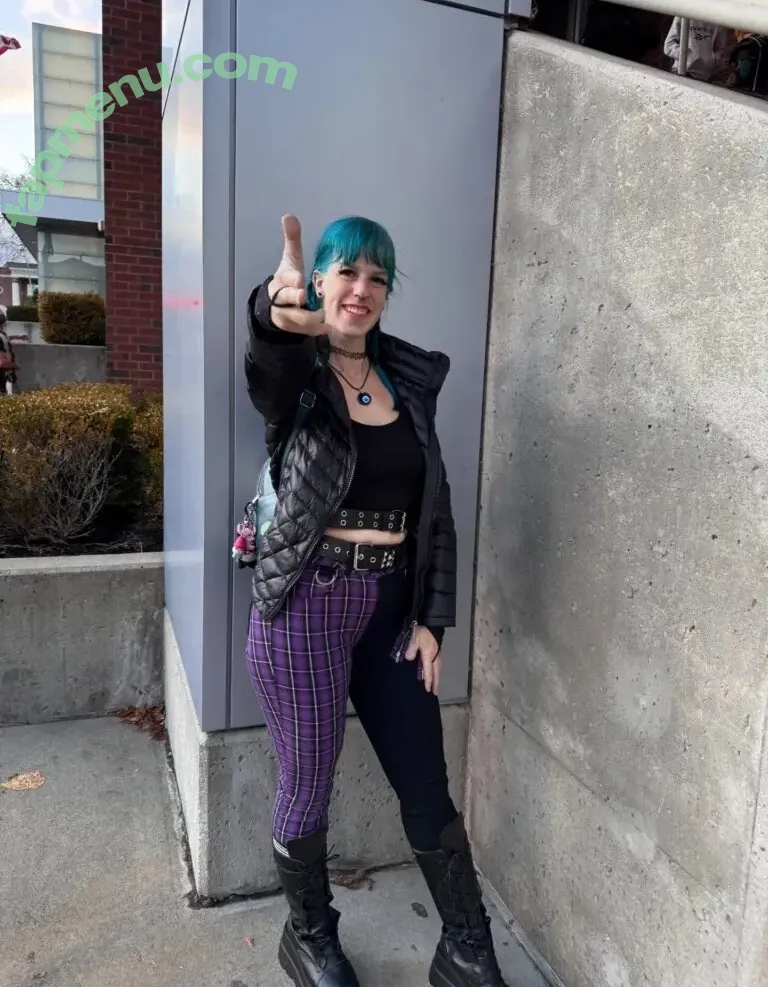 pikagurlx nude photo #0016 (pikagurlofficial)