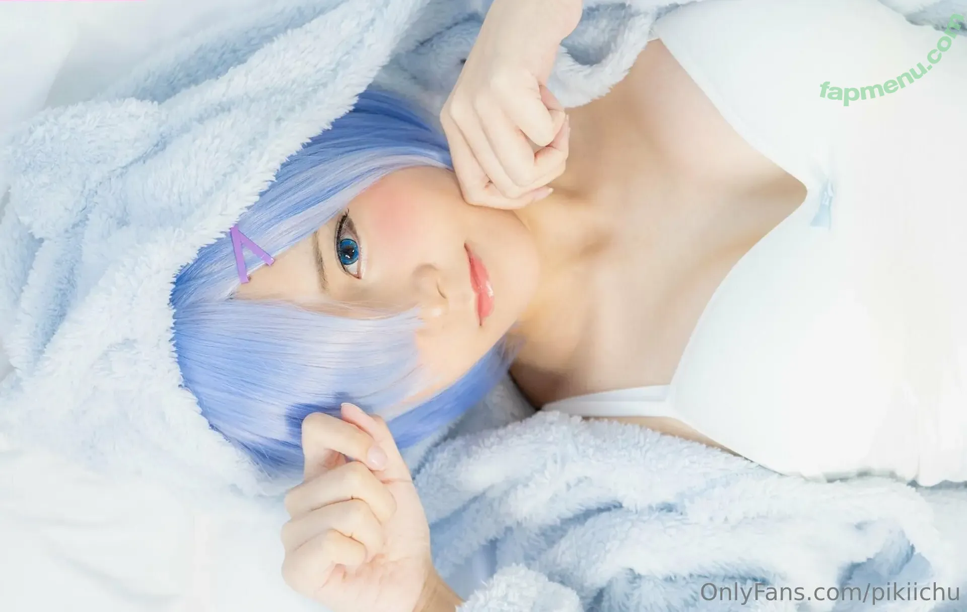 pikiichu nude photo #0105 (pikiichu)