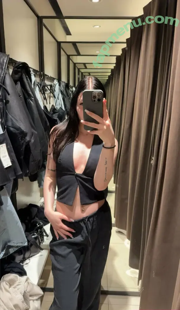 pikku.milana nude photo #0134 (pikku.milana)