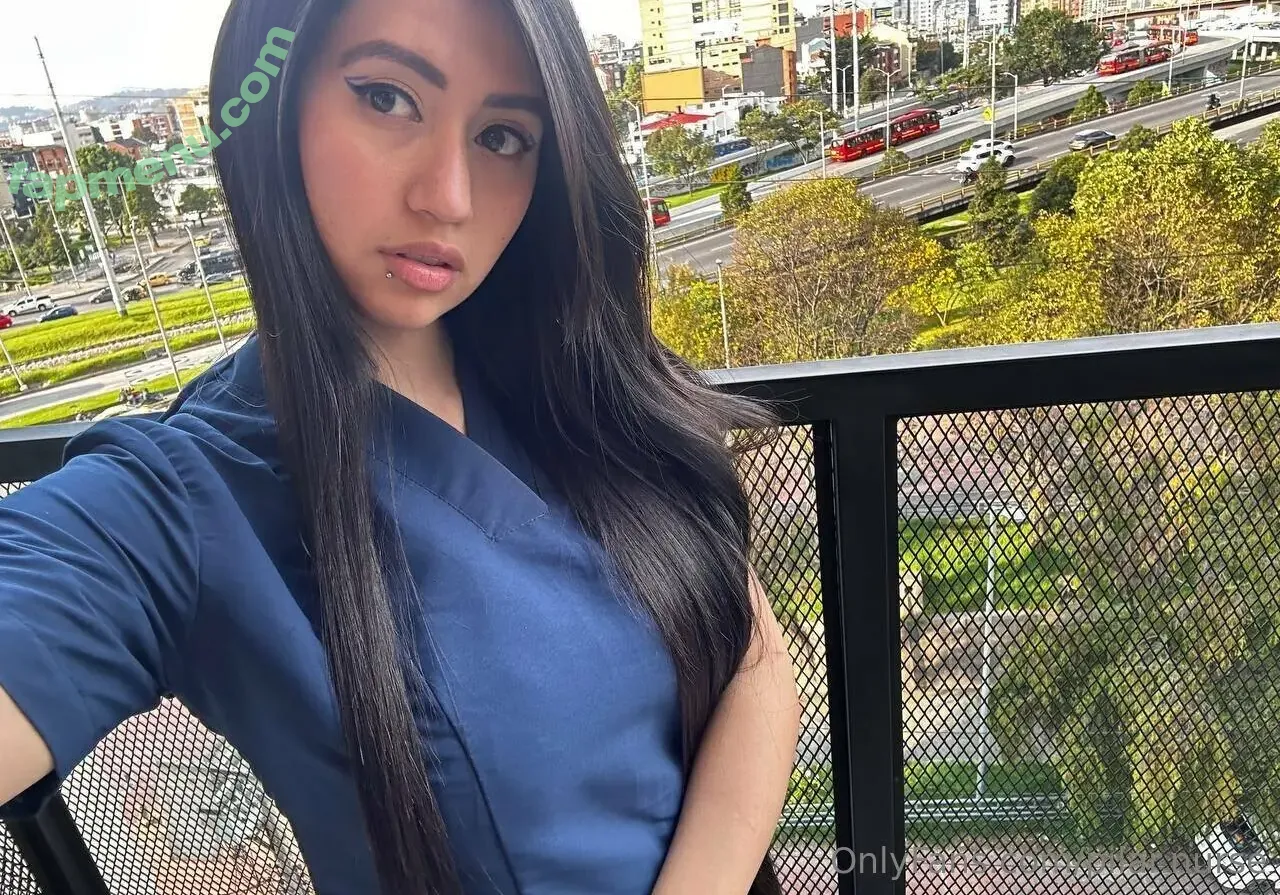 pilar.nurse nude photo #0317 (nurse.pilar)