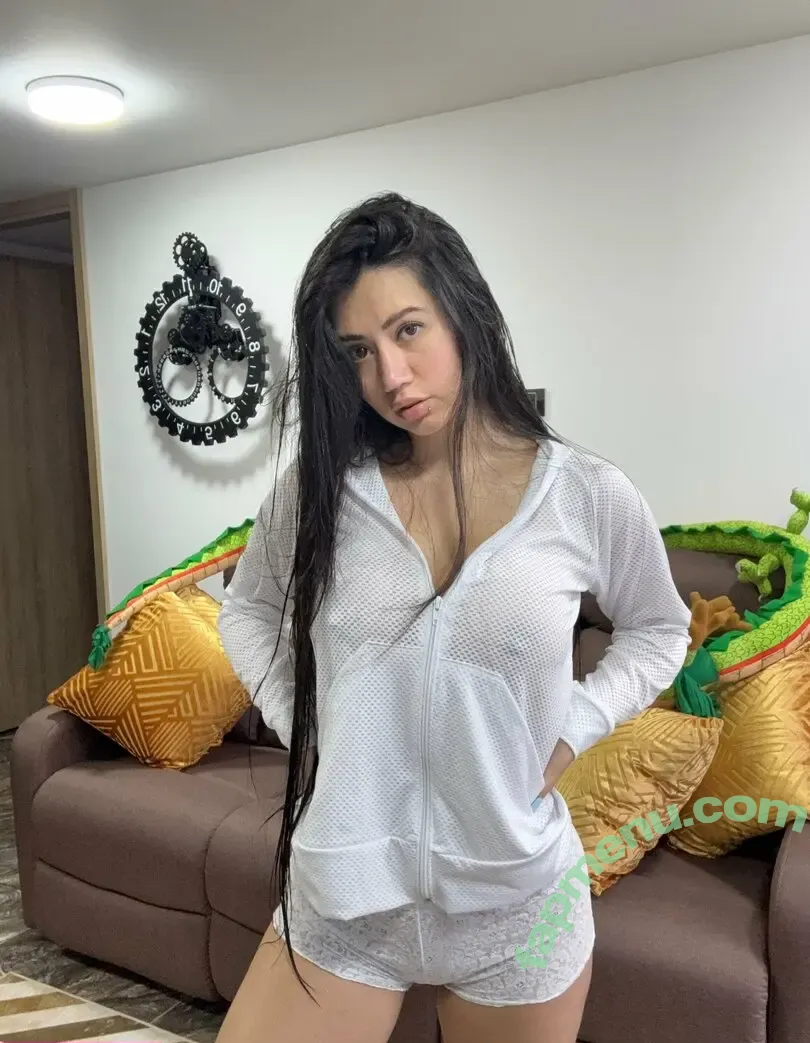 pilar.nurse nude photo #0547 (nurse.pilar)