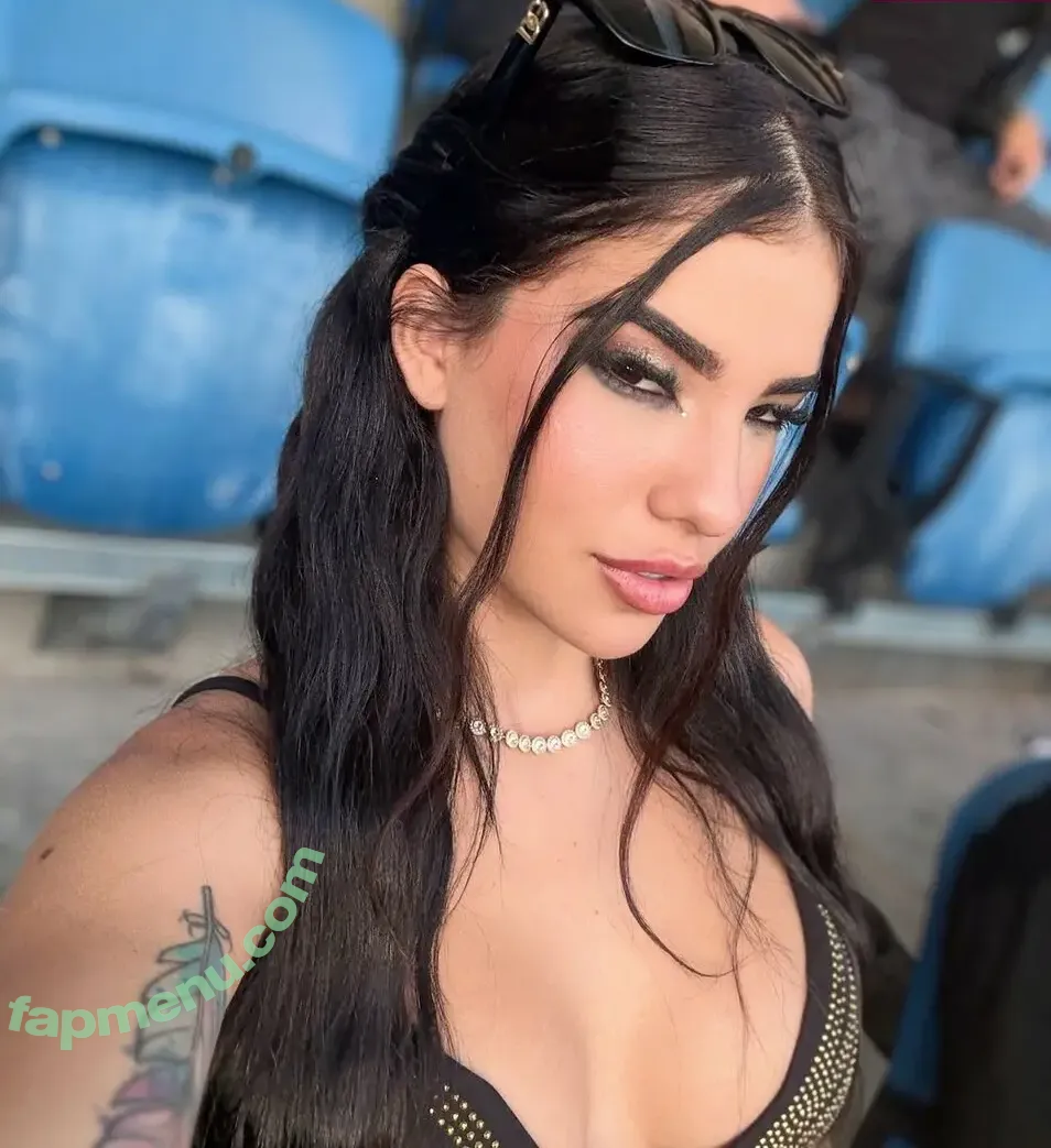 pimenta nude photo #0043 (Lavínia França / lifeaspimenta)