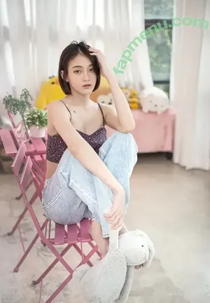 Pimploy Chitranapawong / ploy_pimployy nude photo #0003