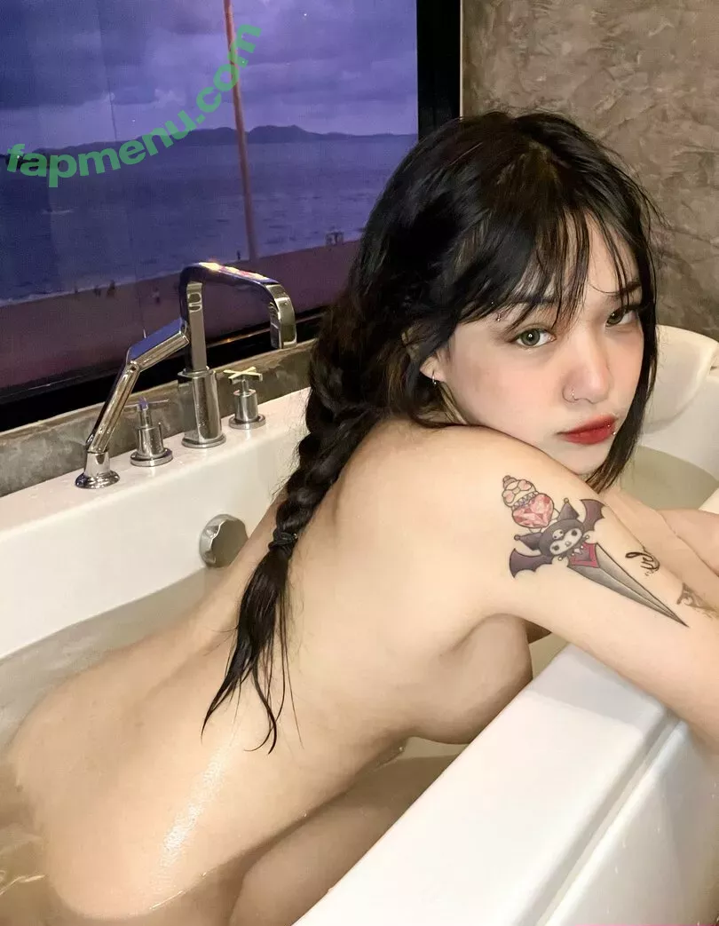 Pinchxnn nude photo #0011 (Pinchxnn)