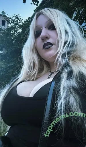 Pinkatink nude photo #0052