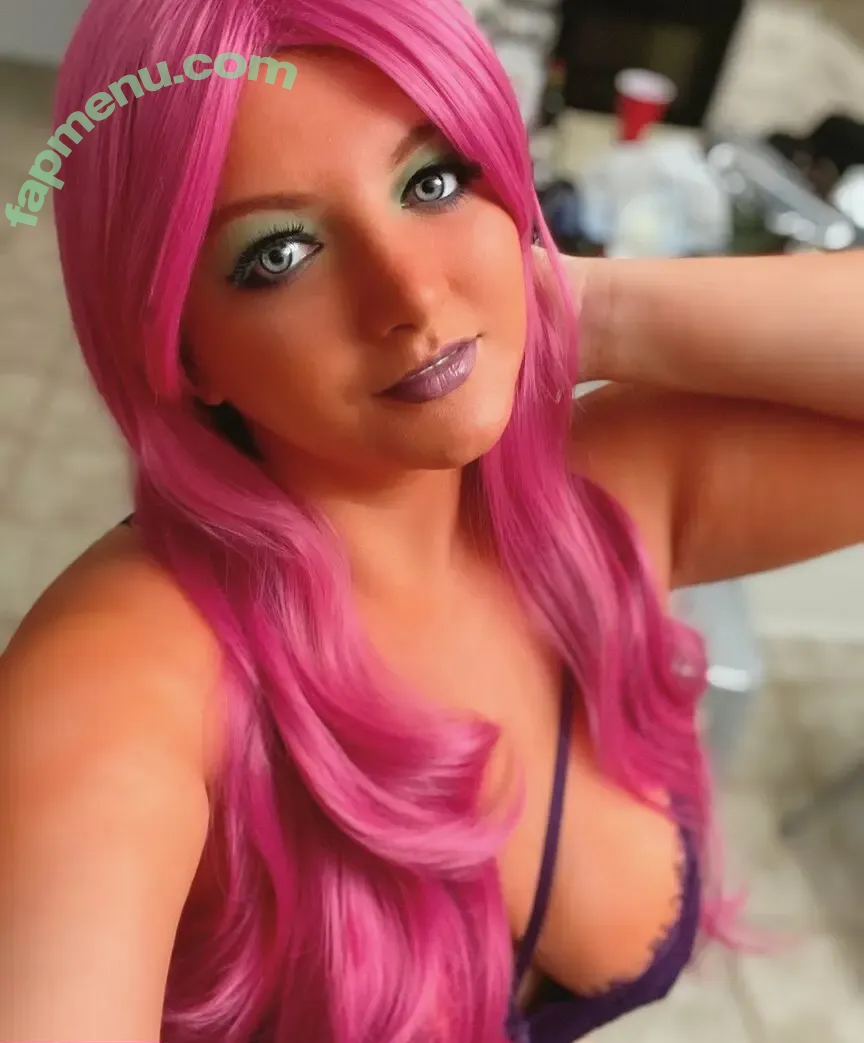 Pinkcherrycosplay nude photo #0007 (Peachiyuki / Pickcherrybombs)