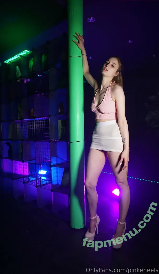 pinkeheels nude photo #0009 (pinkeheels)