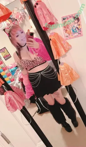 PinkHairedFox nude photo #0019