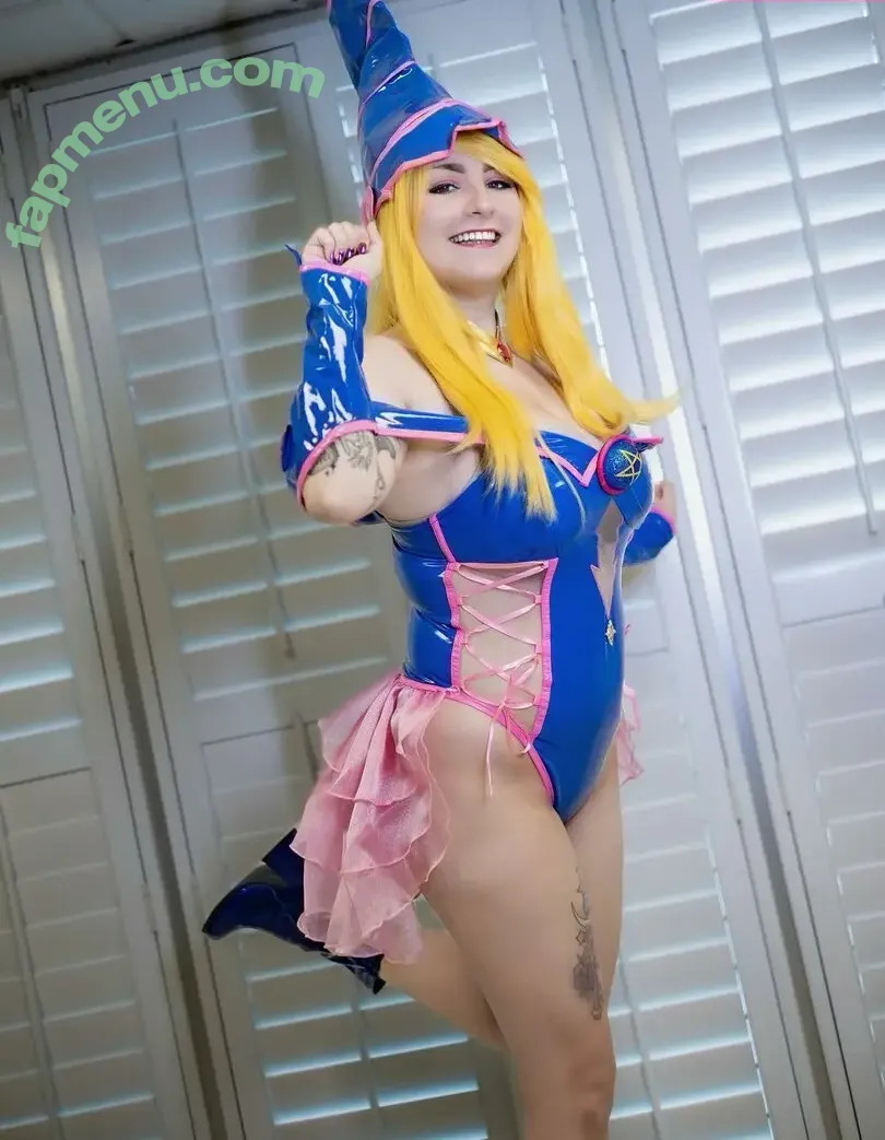 PinkHairedFox nude photo #0014 (PinkHairedFox)