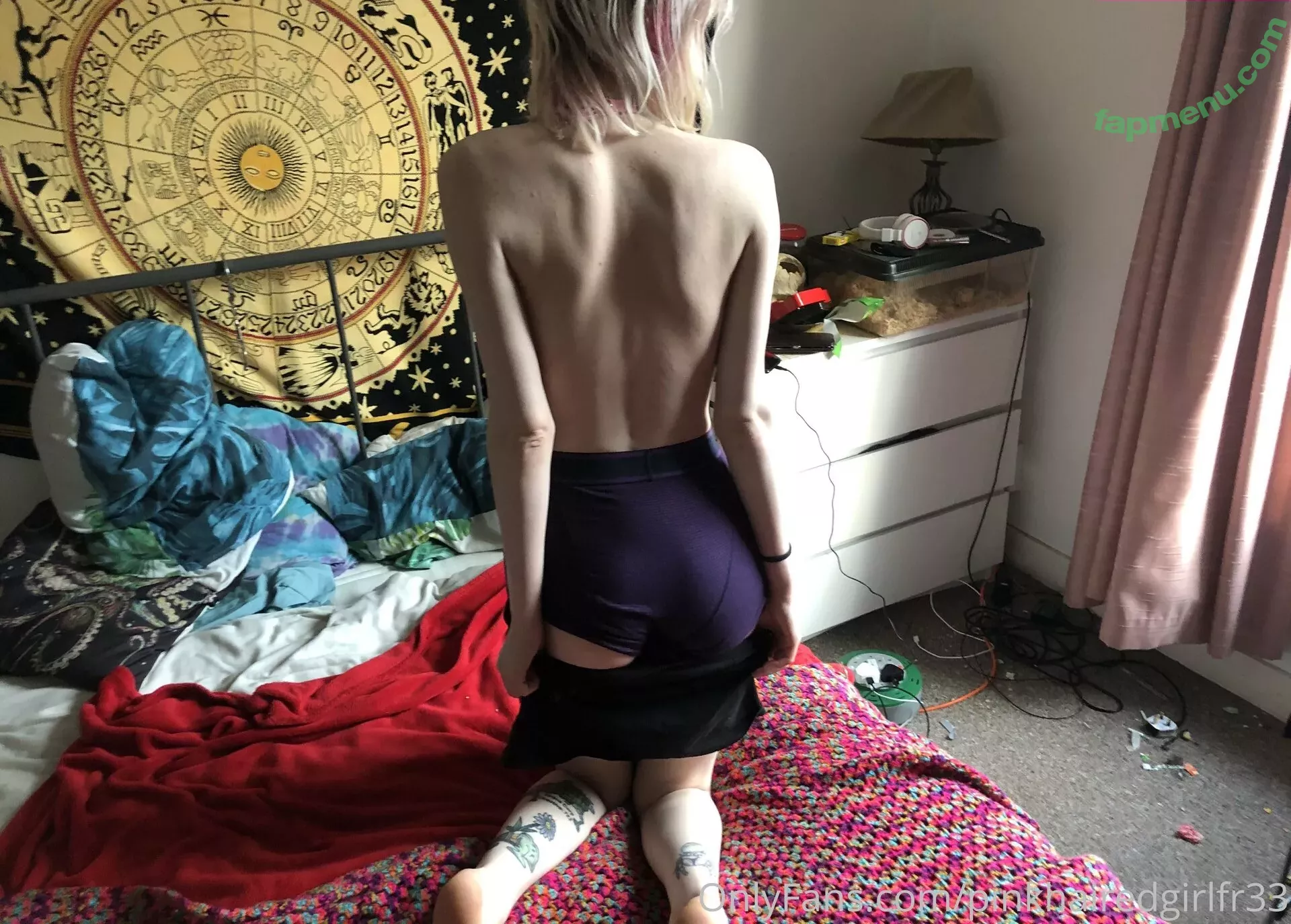 pinkhairedgirl nude photo #0006 (pinkhairedunicorn)