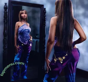 PinkPantheress / aloe_vera nude photo #0146