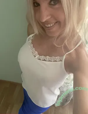  nude photo #0010
