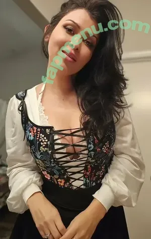 Pinksaltmoon | lunalyrik / chitagastelum nude photo #0007