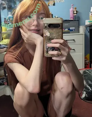 pinksweets8 / EllenZappa nude photo #0002