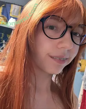 pinksweets8 / EllenZappa nude photo #0006