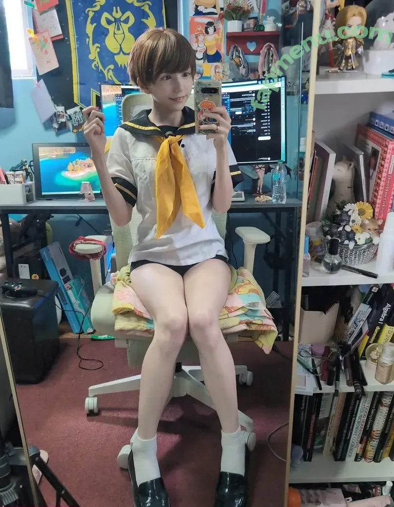 pinksweets8 nude photo #0006 (EllenZappa)