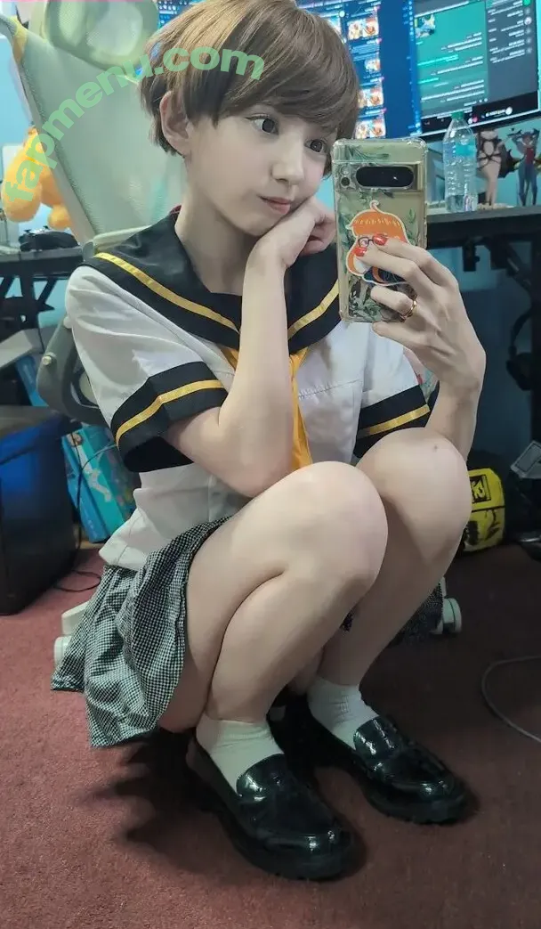 pinksweets8 nude photo #0007 (EllenZappa)