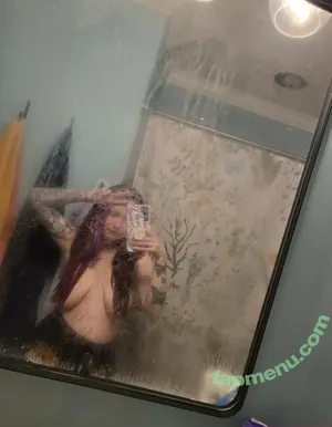 pinkwater_forestpixie / pinkpantheress nude photo #0003