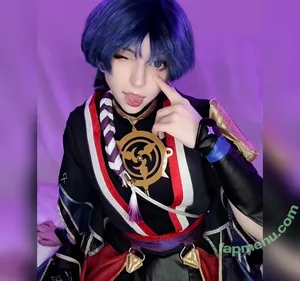 Pipcosplays nude photo #0009