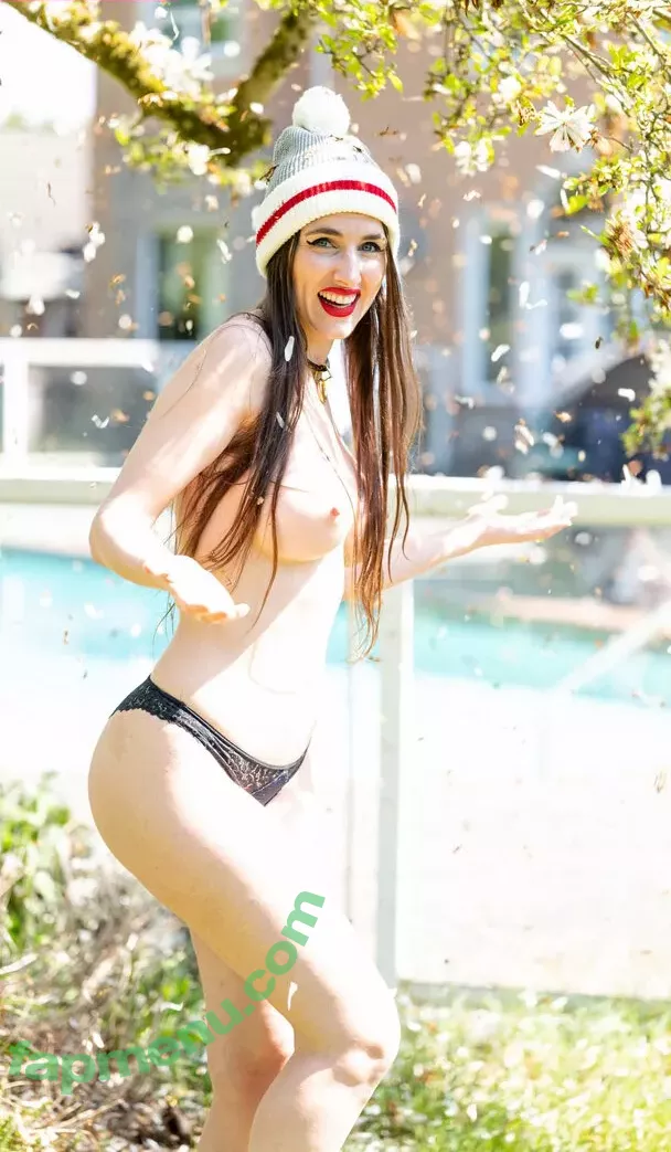 Piper Blush nude photo #0200 (PiperBlush / piperblush_)