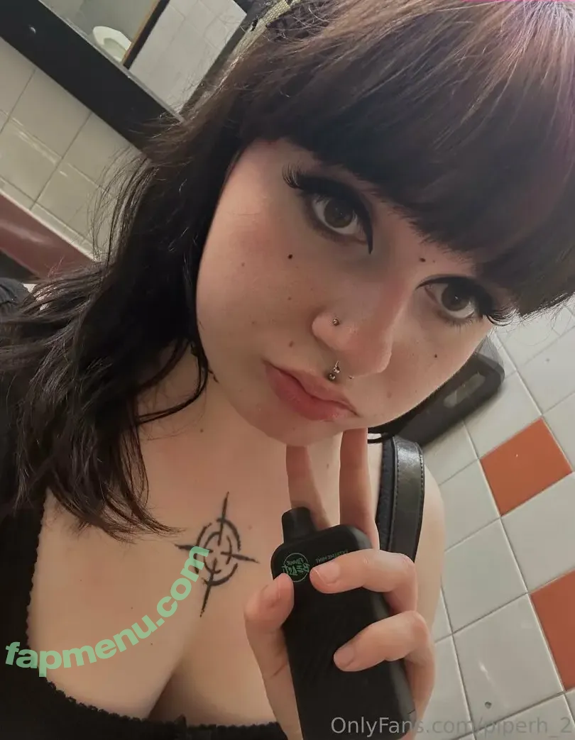 piperh_2 nude photo #0004 (piperh2)
