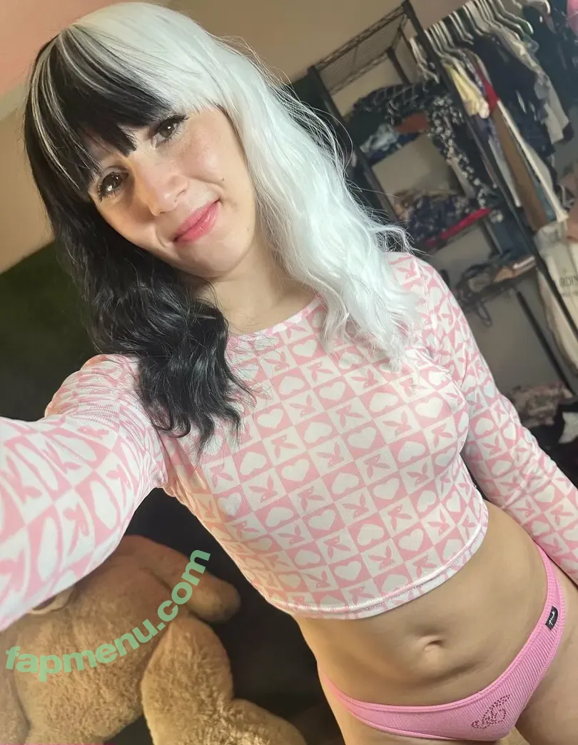 piperisyourho nude photo #0026 (piperisyourho)