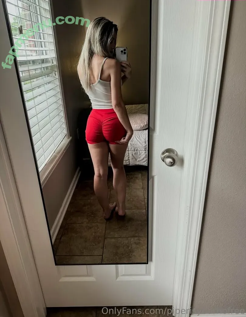 piperisyourhofree nude photo #0008 (pipersolstice)