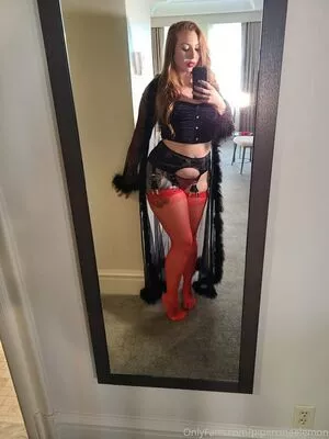 PiperMaePeach / pipermach / pipermaepeachy nude photo #0008